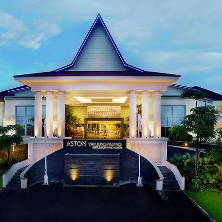 Aston Tanjung Pinang Hotel & Conference Center Esterno foto